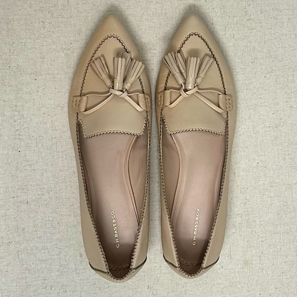 NEW beige leather tassel loafers 9M